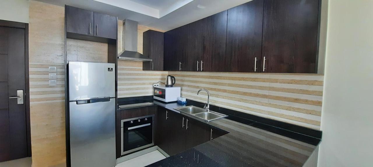 Sirius Tower Aparthotel Manama Ngoại thất bức ảnh