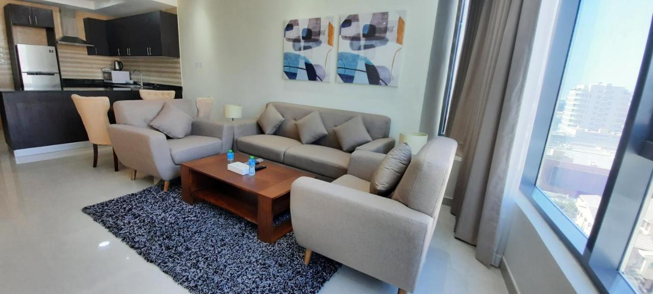 Sirius Tower Aparthotel Manama Ngoại thất bức ảnh