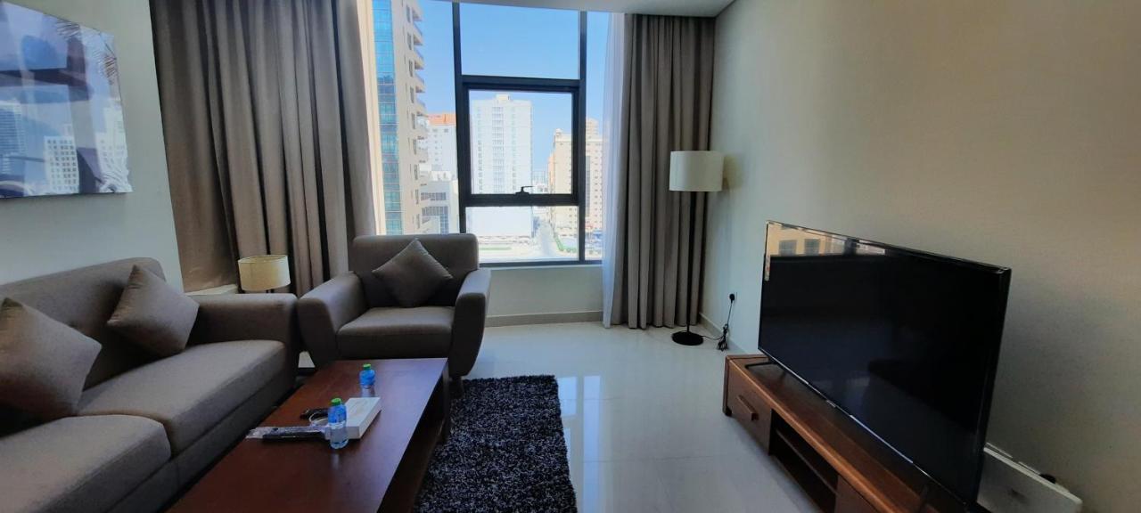 Sirius Tower Aparthotel Manama Ngoại thất bức ảnh