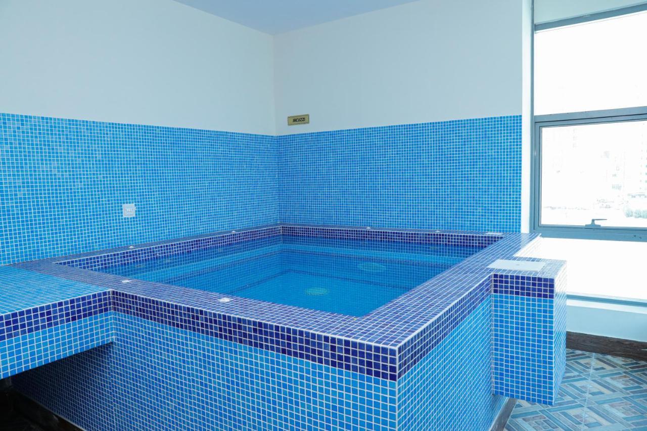 Sirius Tower Aparthotel Manama Ngoại thất bức ảnh