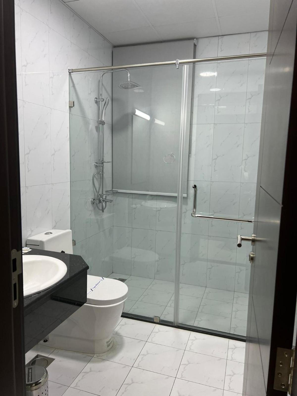 Sirius Tower Aparthotel Manama Ngoại thất bức ảnh